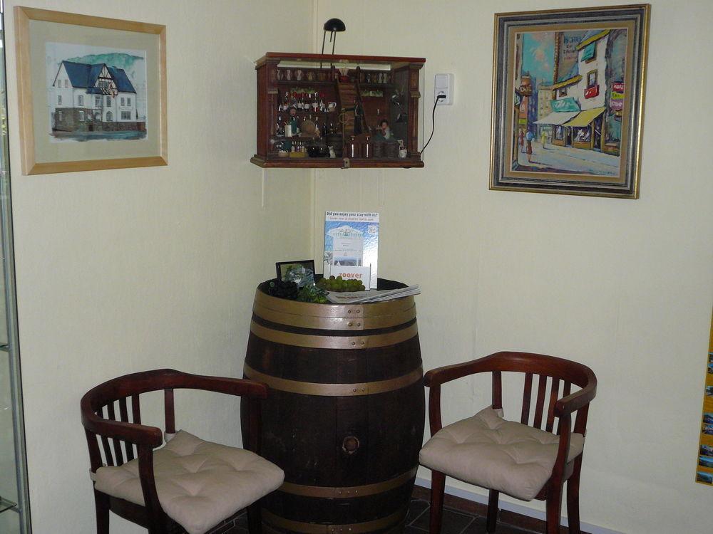 Mosel-Landhaus Am Moselufer B&B Briedern Exteriör bild