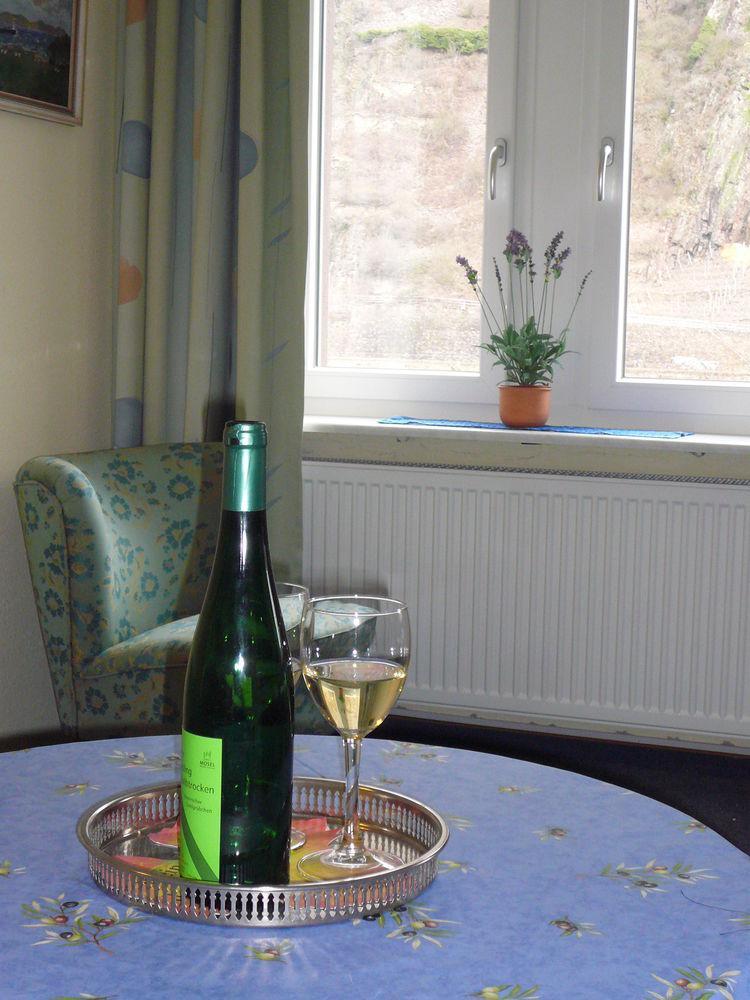 Mosel-Landhaus Am Moselufer B&B Briedern Exteriör bild